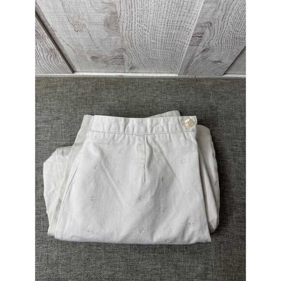 Dressbarn Size 12 Beige Cotton Cropped Pants w/ Embroidered Daisy Pattern Beach - Picture 3 of 8
